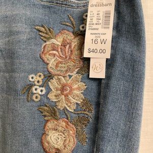 Dress Barn Size 16W skinny Jeans